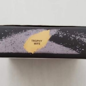 Fenty Beauty Makeup - Fenty Highlighter Fenty Beauty Makeup - Fenty Highlighter